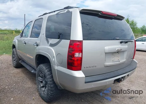2008 Chevrolet Tahoe Lt z USA, uszkodzony, nr VIN 1GNFK13018R170131